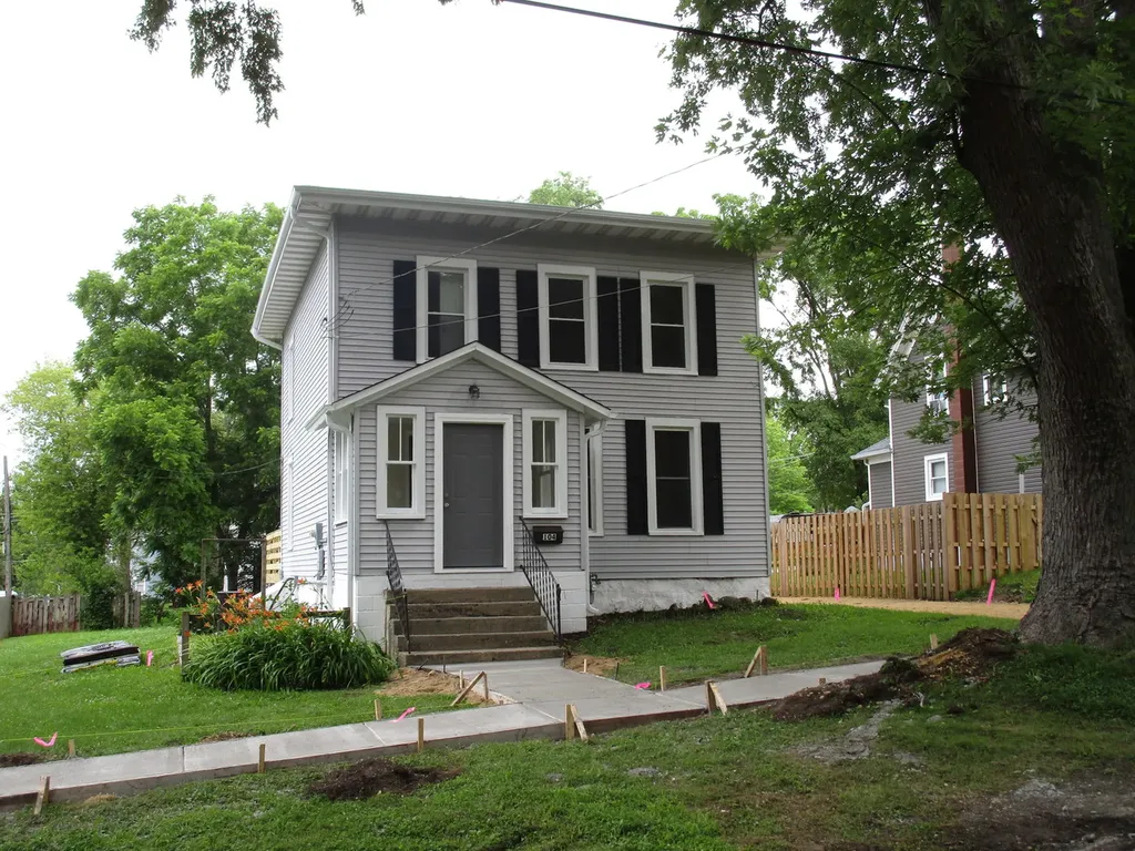 104 Grant Street Harvard IL 60033