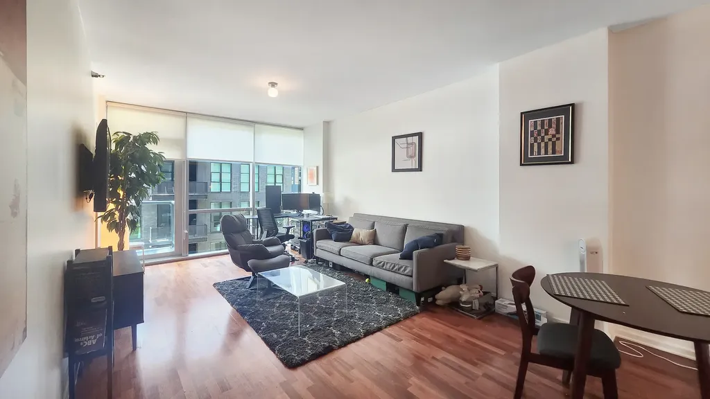 125 South Green Street Chicago IL 60607
