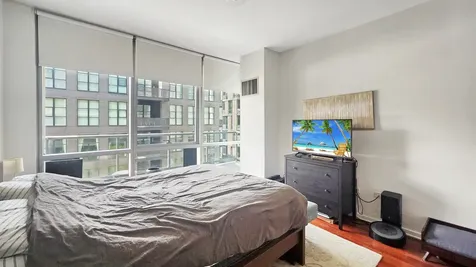 125 South Green Street Chicago IL 60607
