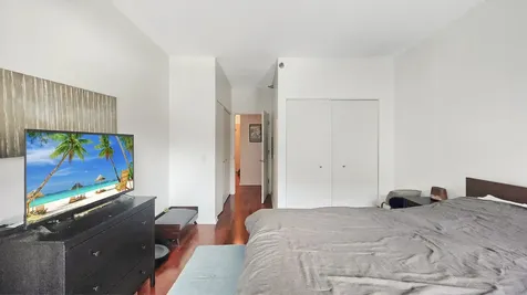 125 South Green Street Chicago IL 60607