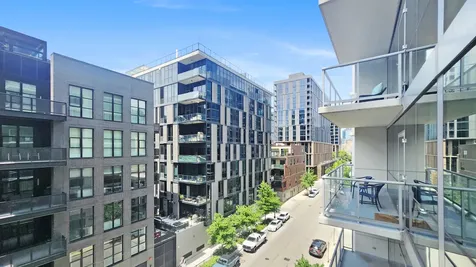 125 South Green Street Chicago IL 60607