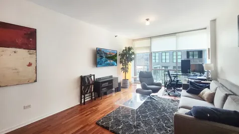 125 South Green Street Chicago IL 60607