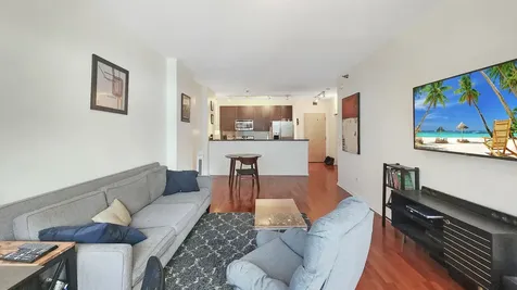 125 South Green Street Chicago IL 60607
