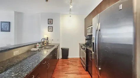 125 South Green Street Chicago IL 60607