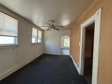 6942 South Eggleston Avenue Chicago IL 60621