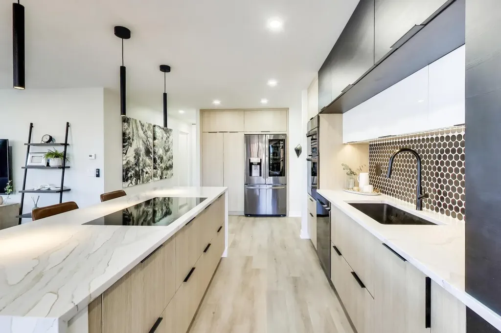 1560 North Sandburg Terrace Chicago IL 60610