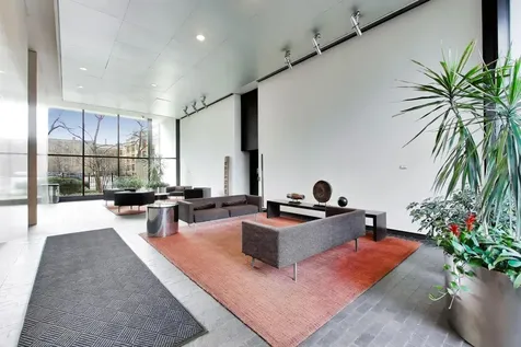 1560 North Sandburg Terrace Chicago IL 60610