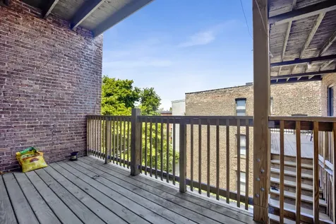 1406 West Flournoy Street Chicago IL 60607