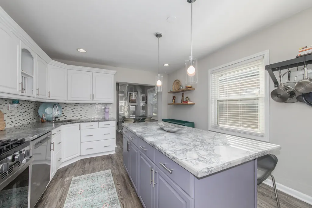 3312 North New England Avenue Chicago IL 60634