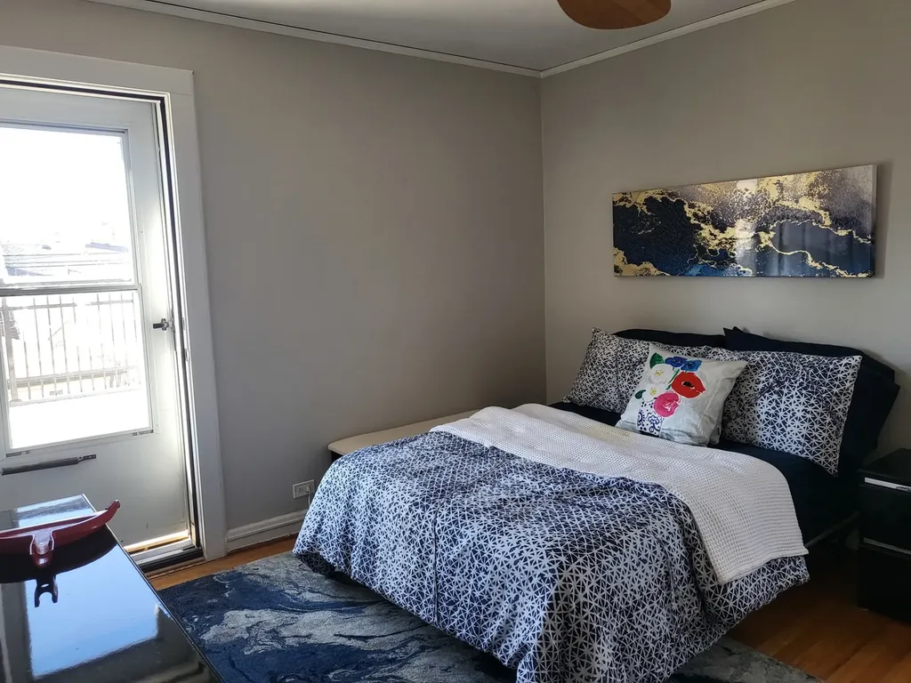3312 North New England Avenue Chicago IL 60634