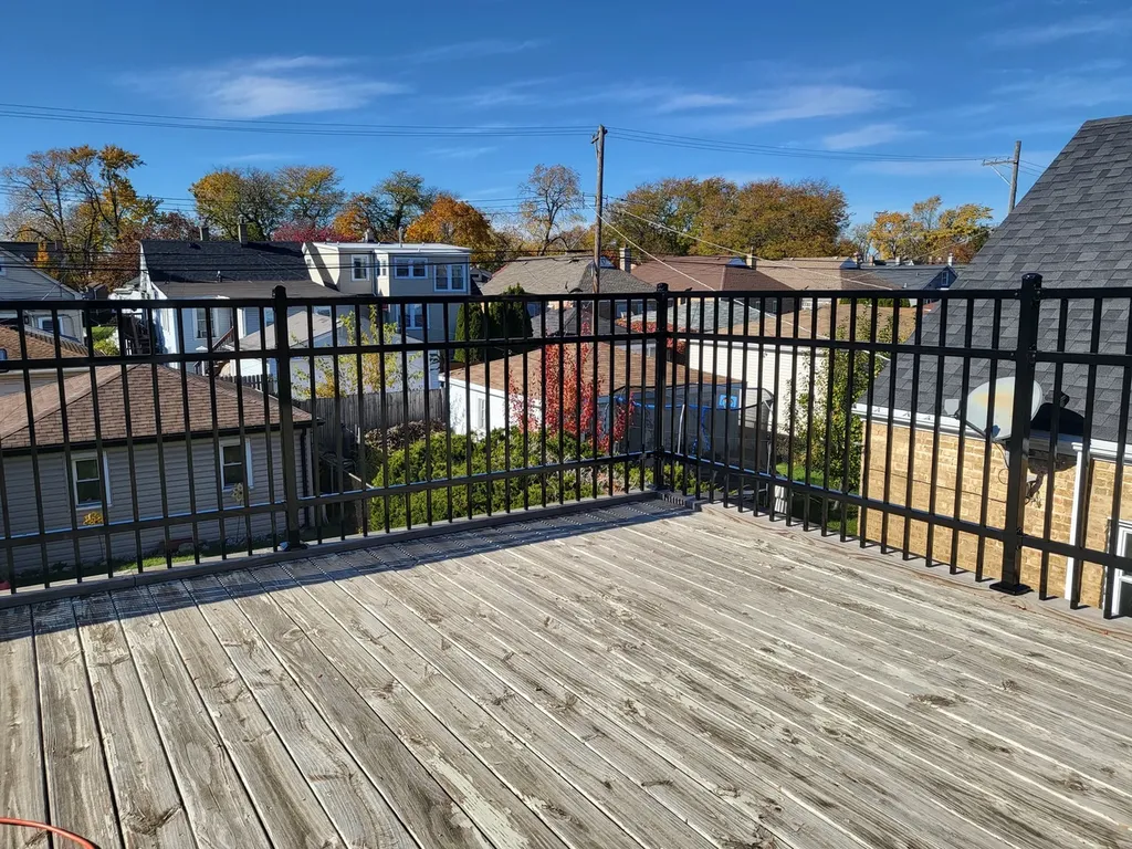 3312 North New England Avenue Chicago IL 60634