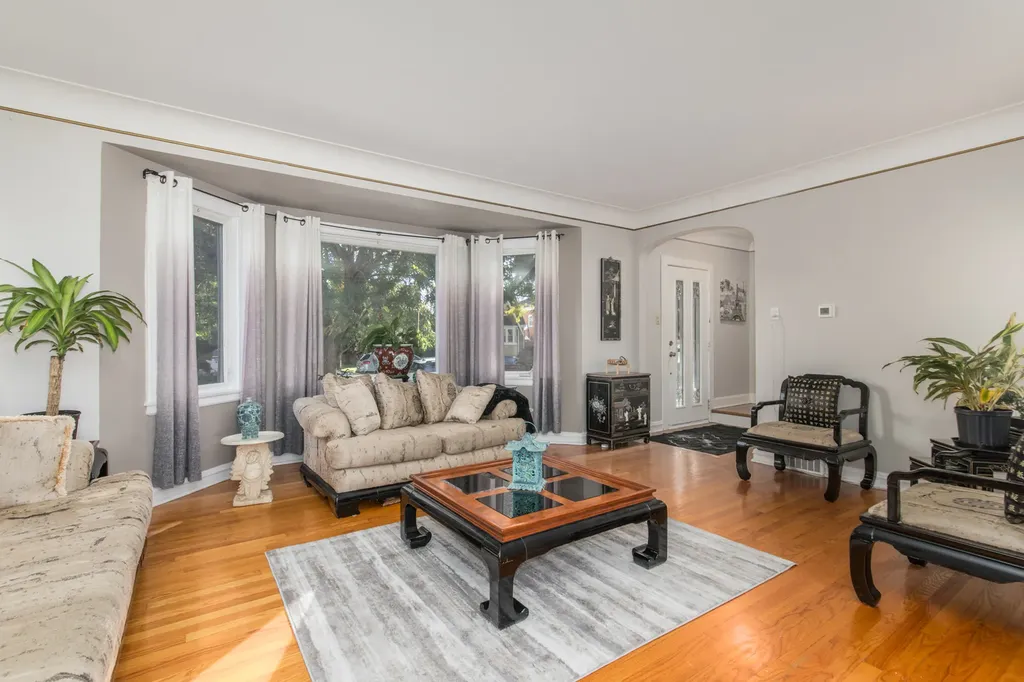 3312 North New England Avenue Chicago IL 60634