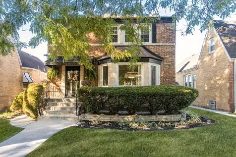 3312 North New England Avenue Chicago IL 60634