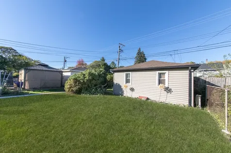 3312 North New England Avenue Chicago IL 60634