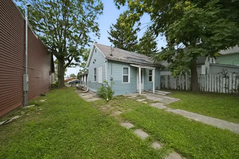 2708 7TH Avenue Rock Island IL 61201