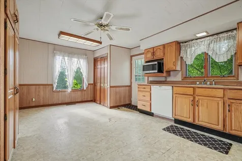303 East Wilson Street Monticello IL 61856