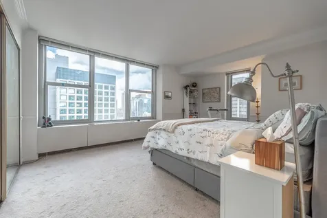 777 North Michigan Avenue Chicago IL 60611