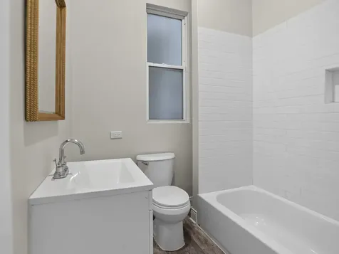 3169 West Monroe Street Chicago IL 60612