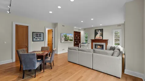 3 Hillburn Court North Barrington IL 60010