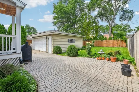 7132 North Ottawa Avenue Chicago IL 60631