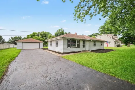 4802 Frank Drive Shorewood IL 60404