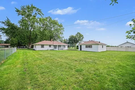 4802 Frank Drive Shorewood IL 60404