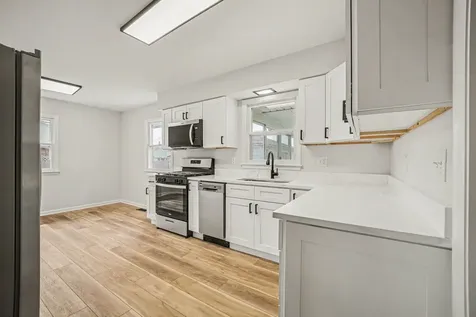 4802 Frank Drive Shorewood IL 60404