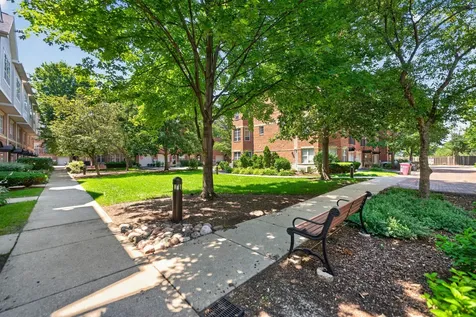 3250 North Washtenaw Avenue Chicago IL 60618