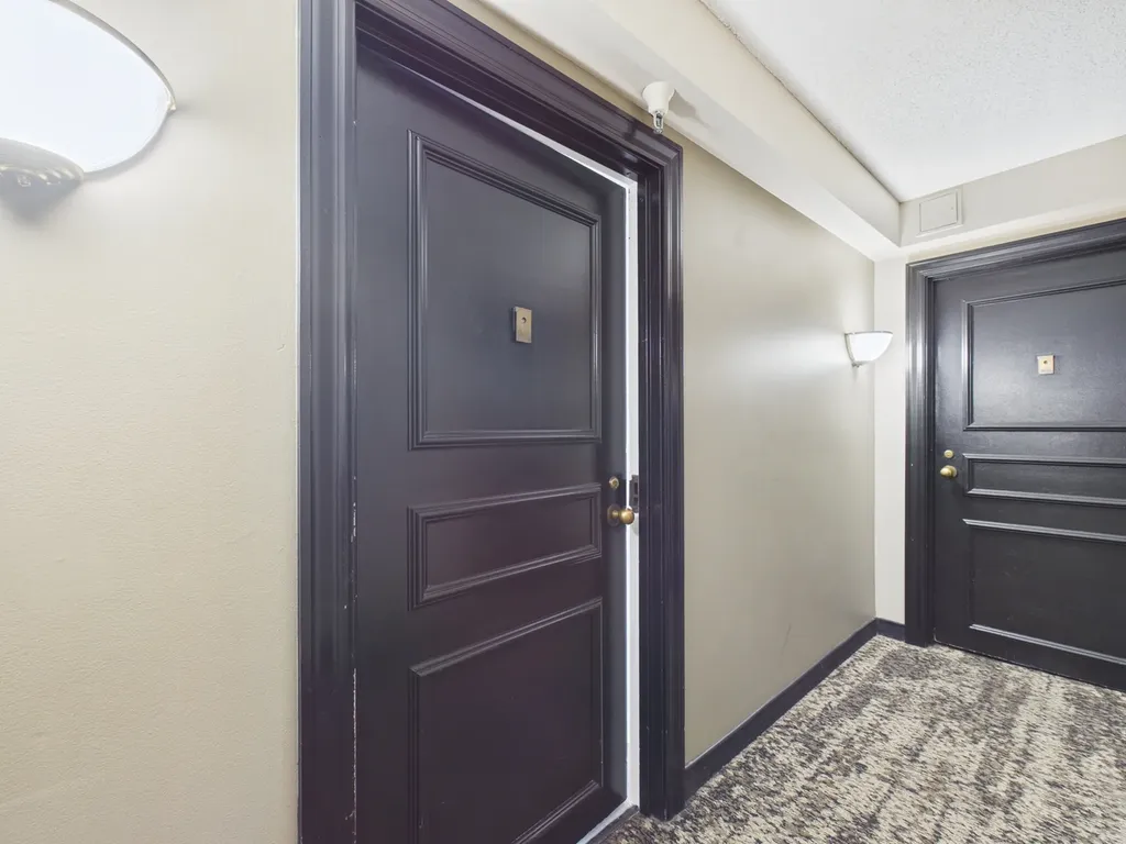 10 East Ontario Street Chicago IL 60611