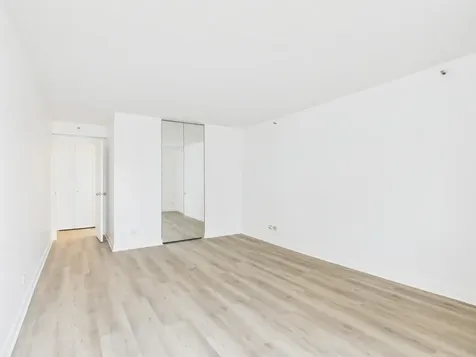 10 East Ontario Street Chicago IL 60611
