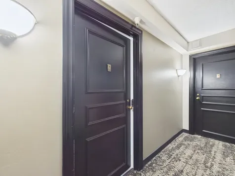 10 East Ontario Street Chicago IL 60611