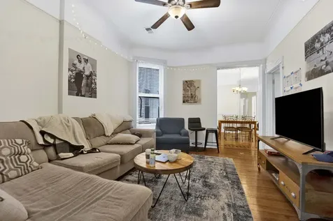 2522 North Burling Street Chicago IL 60614