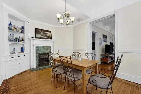 2522 North Burling Street Chicago IL 60614