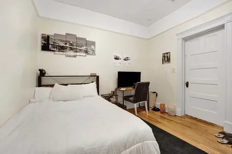 2522 North Burling Street Chicago IL 60614