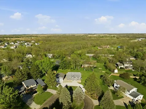 9646 Ridgewood Court Bloomington IL 61705