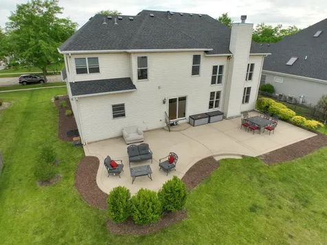 990 Citizen Avenue Elburn IL 60119