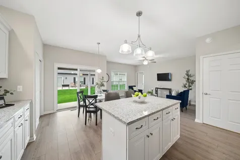 807 Alexandra Lane Yorkville IL 60560