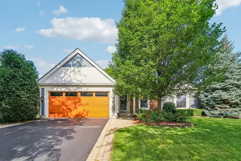 1114 Country Glen Lane Carol Stream IL 60188