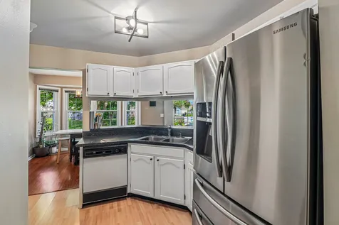 1114 Country Glen Lane Carol Stream IL 60188