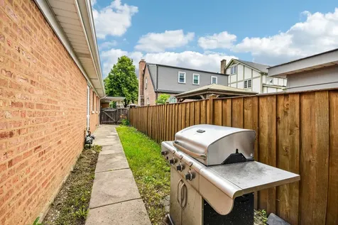 1620 Courtland Avenue Park Ridge IL 60068