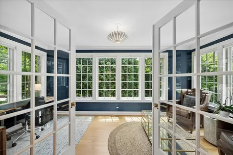 792 Walden Road Winnetka IL 60093