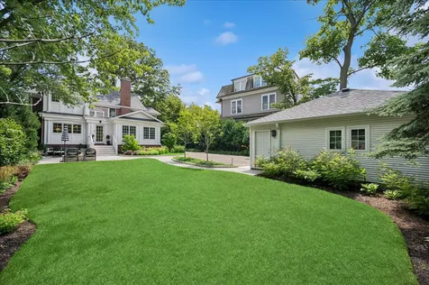 792 Walden Road Winnetka IL 60093