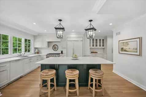 792 Walden Road Winnetka IL 60093