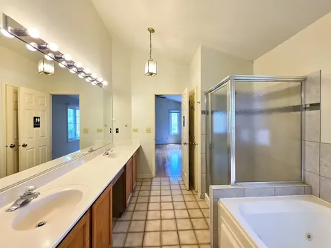 4129 Florence Way Glenview IL 60025