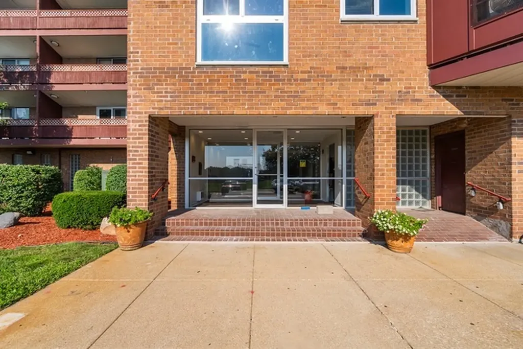 300 Park Avenue Calumet City IL 60409