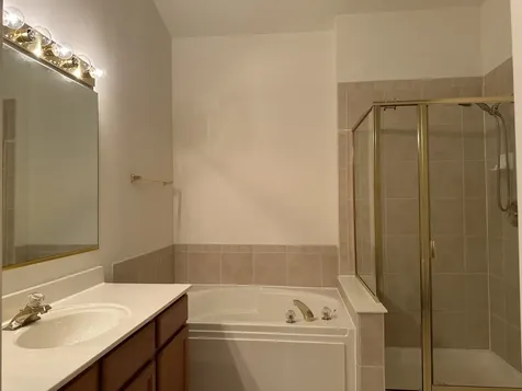 613 Prestwick Lane Wheeling IL 60090