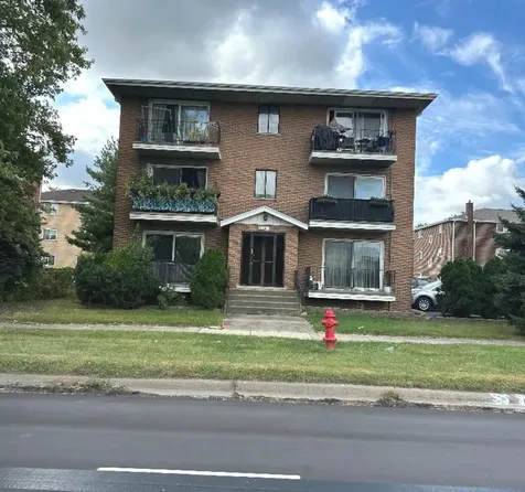 8241 West 79 Street W Justice IL 60458