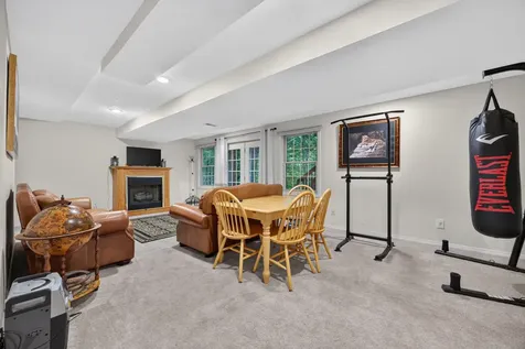2 Scenic Point Bloomington IL 61701