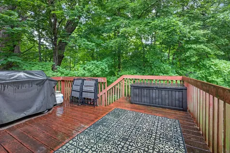 2 Scenic Point Bloomington IL 61701