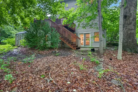 2 Scenic Point Bloomington IL 61701